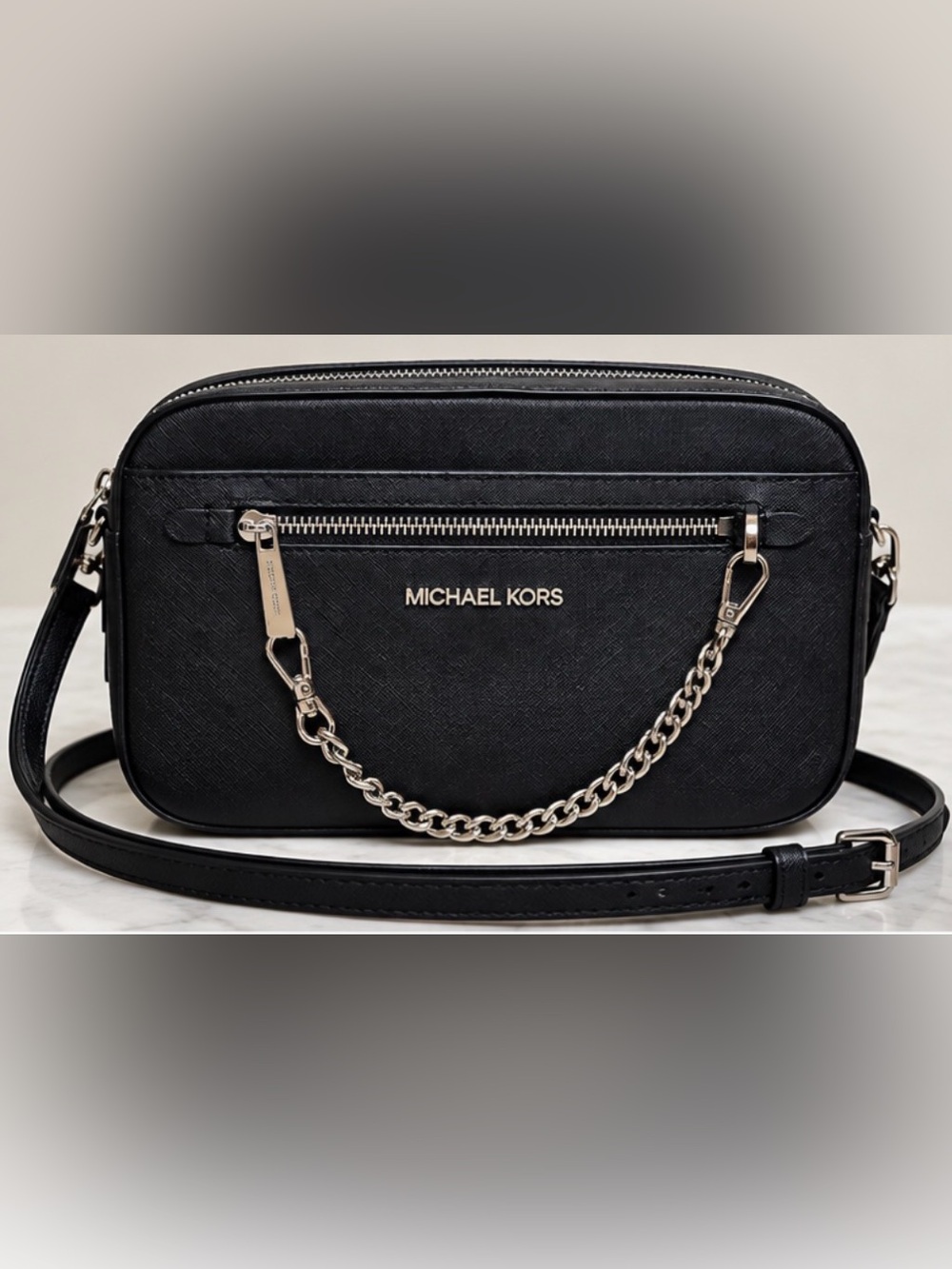 ✨ Michael Kors Black Saffiano Leather with Silver Hardware Crossbody Bag ✨